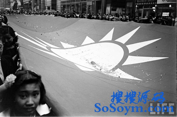 38年纽约抗战募捐活动的中国旗袍美女